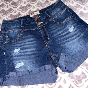 Lei denim high rise shorts